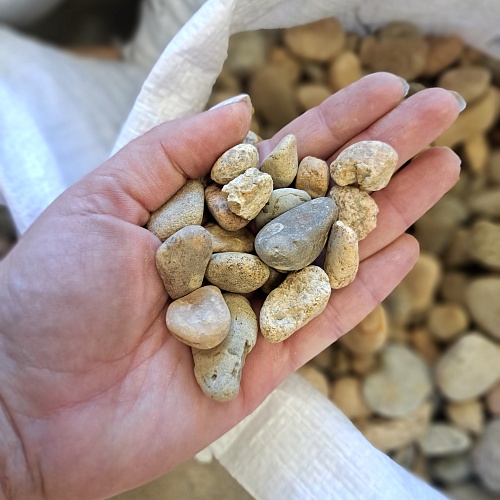 Галька речная "медовая" фр. 10-20 мм