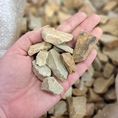 Камень кварцит 20кг фр. 20-40 мм