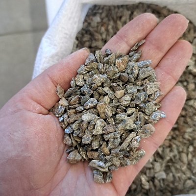 Каменная крошка "серебро" фр. 5-10 мм