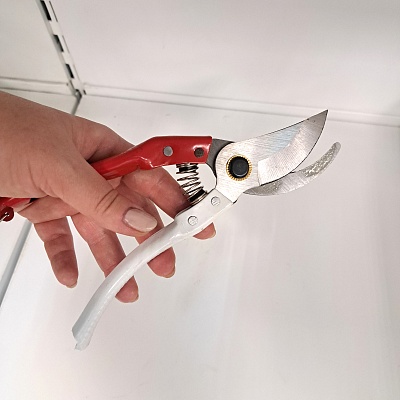 Секатор садовый д/дачи и сада белый/красный, б/уп.